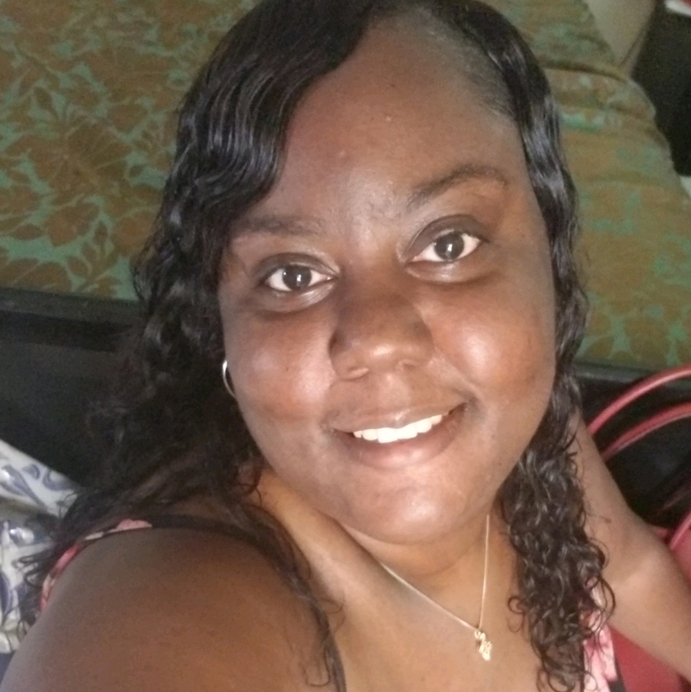 Meet your Posher, Coretta